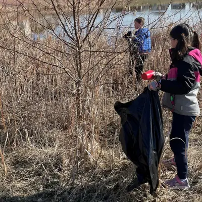 Volunteers- Copperwood Cleanup fall 